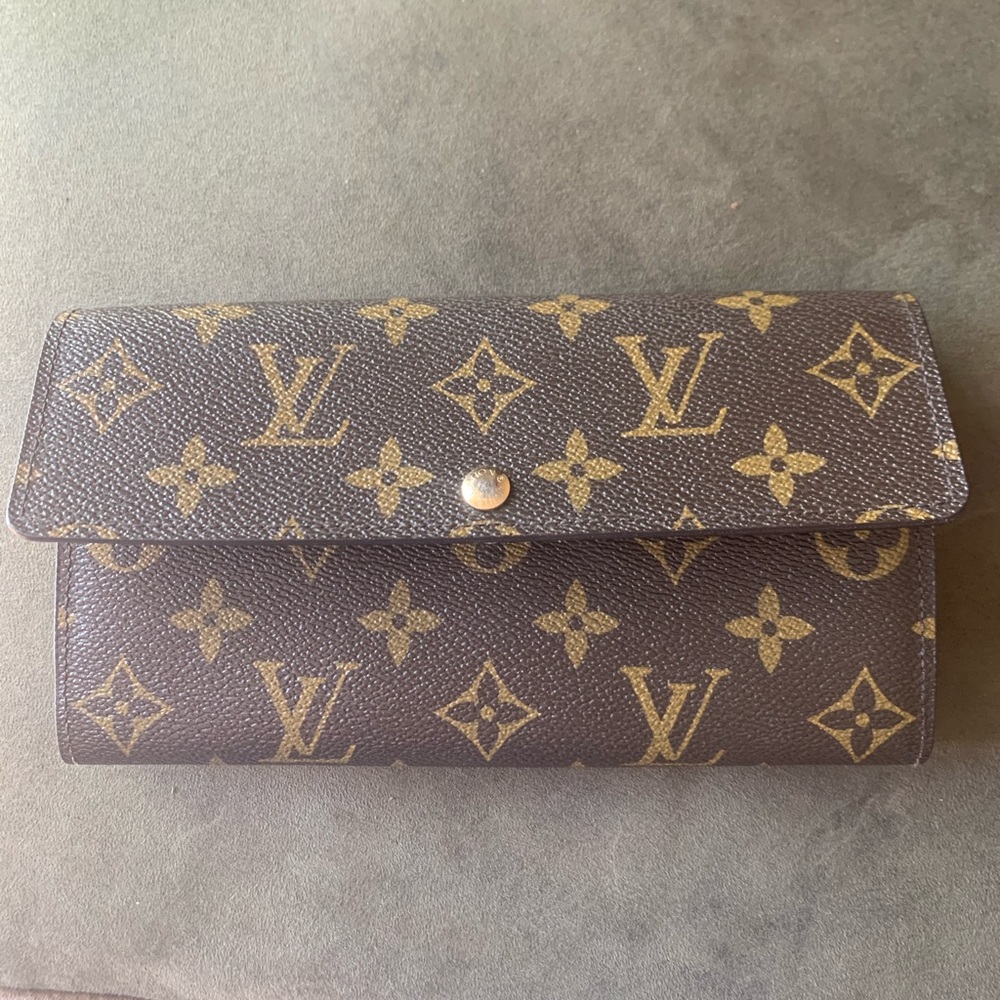 Louis Vuitton Sarah wallet